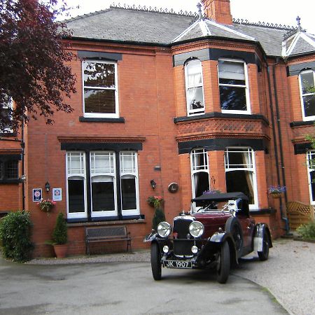 Bridge House Bed & Breakfast Newark-on-Trent  Экстерьер фото